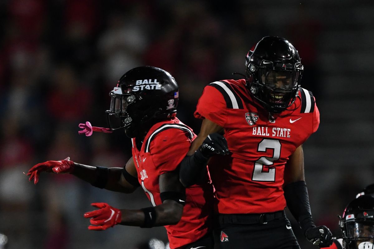 T_harris82's tweet photo. After a great with @CoachMorris_ I’m blessed to be offered by @BallStateFB #AGTG @CoachChadMurphy @Winton_WoodsFB @Rivals_Clint @AllenTrieu @On3Recruits @Rivals https://t.co/t0p0uAVvaI