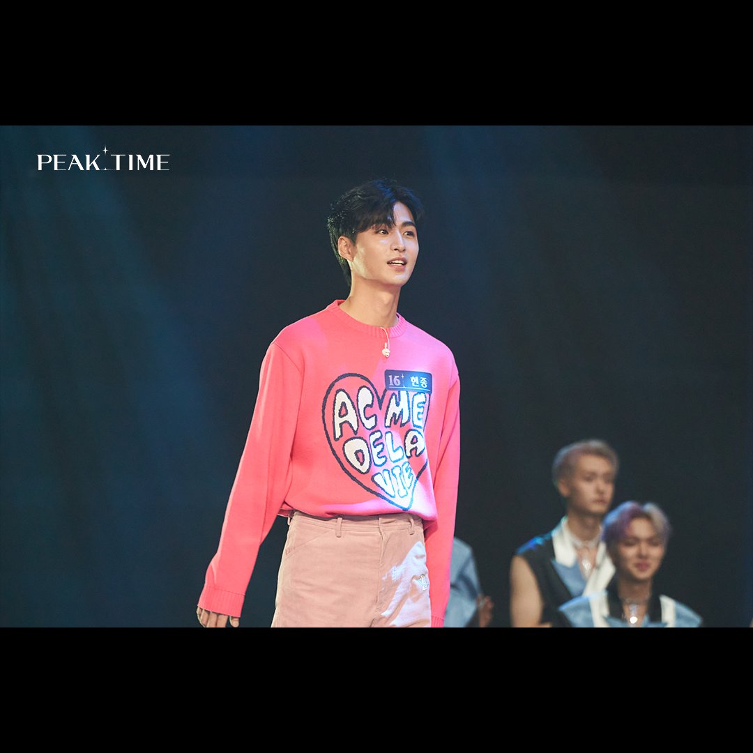 GOGOSING_SLL's tweet photo. <핔캠📸> #비하인드 

#팀16시 
첫 만남의 순간과 서바이벌 라운드의 시작! 그 설레는 현장을 핔캠📸이 공개합니다 ! 

우리의 #피크타임 은 지금부터!
매주 수요일 밤 10시 30분 (KST)

#PEAKTIME #JTBC https://t.co/qgV4KyZjHD