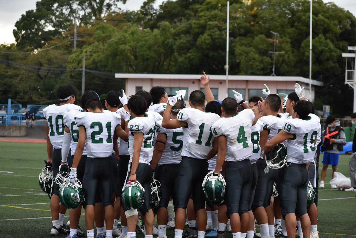 osulions's tweet photo. 初めまして！大阪産業大学アメリカンフットボール部のマネージャーです！
新しくアカウント作りました！
これから練習や試合結果などを載せていきます！！よろしくお願いします！

 #大阪産業大学  #アメフト  #アメリカンフットボール #LIONS #lions https://t.co/ZTNRBz6fFc