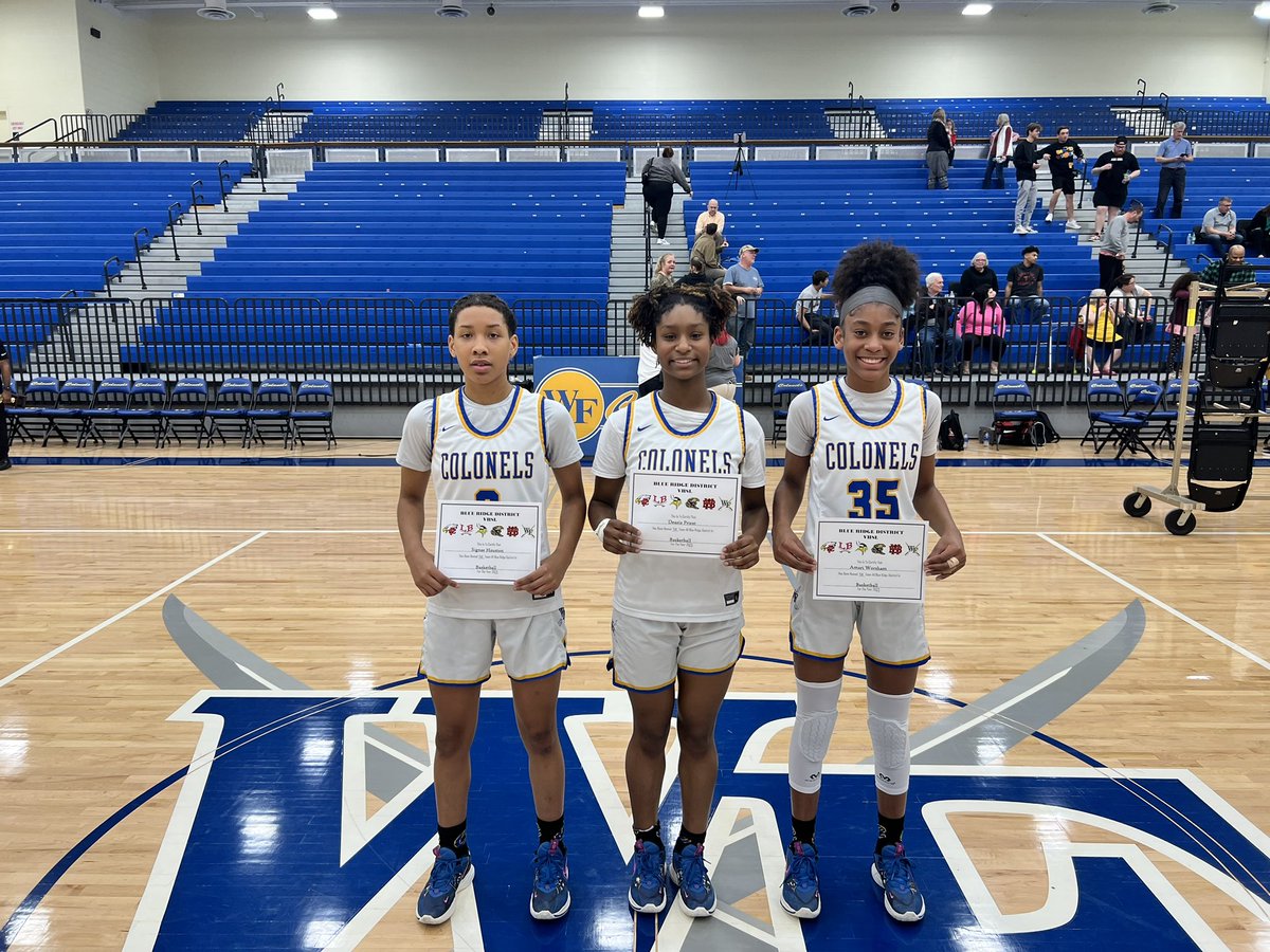 🎊Congratulations to our #LadyColonels for making the Blue Ridge All District teams: Honorable Mentions: @Shy_Mzeuro @Camaree_21 @prettygirlcole6 🥈 Team All District: @jadapattersonwf {Pictured} 🥇 Team All District: @deasia__2x @hoop_amari @sighouston2026 @SWVAGirlsHoops