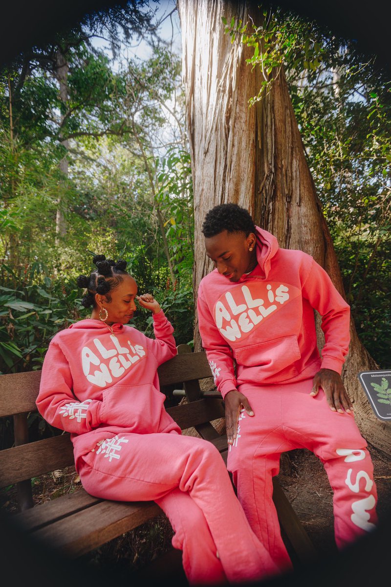 zzuskii's tweet image. all is well ❤️