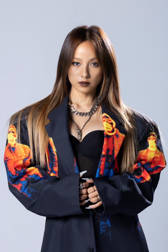 Antenna welcomes #LeeHyori to the family, following their signing with her husband #LeeSangsoon

naver.me/5Bvg1kme #KoreanUpdates RZ