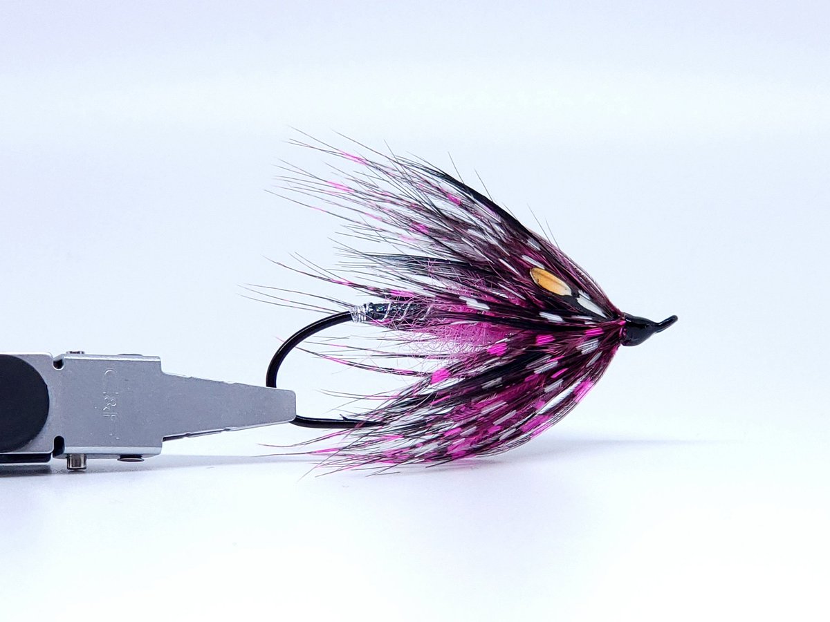 TheFlyOhioans's tweet photo. Pink on @ahrexhooks HR410 1/0
.
.
#flytyingporn #flytyingaddict #thetugisthedrug #tyingflies #flyfishing #flyfishingjunkie #flyfishingaddict #troutbum #trout #salmon #flytying #classicsalmonflies #classicsalmonfly #classicsalmonflytying #salmonfly #ahrexhooks #semperfli https://t.co/RM38DgsCHM