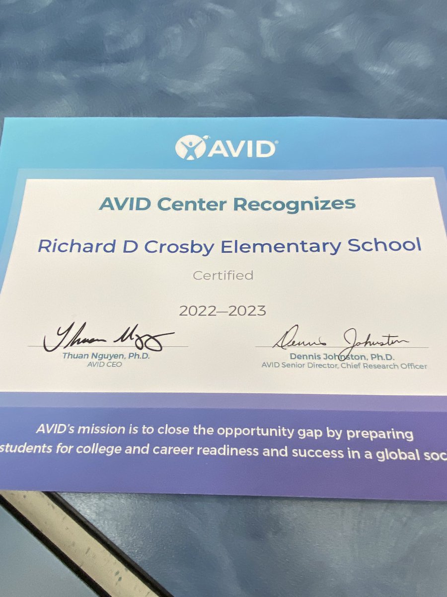 Today we were recognized as an AVID elementary school. Our teachers have been working so hard on this designation under our site leader, Ms Differding!! #harvardrising #avid4possibilities @AVID4College @HornetAVID