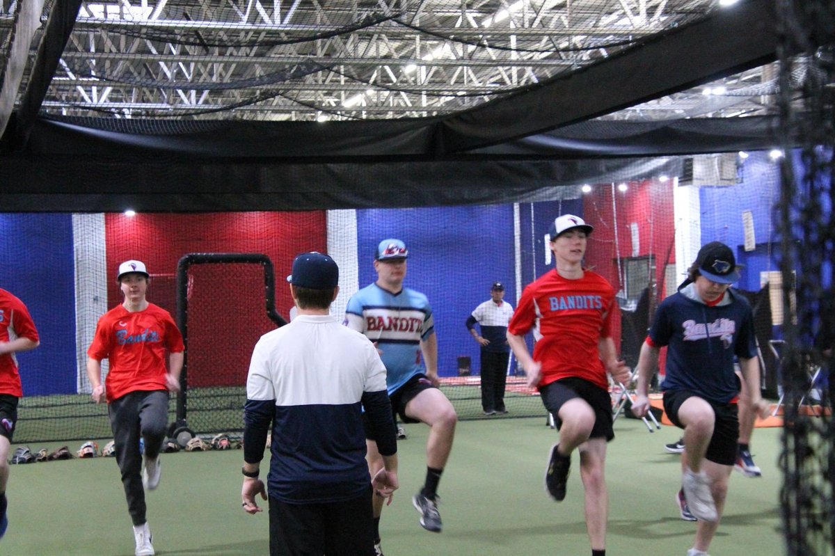 Some scenes from off-season training this year

We are stepping our game up! 

📸 Extra Innings Photography