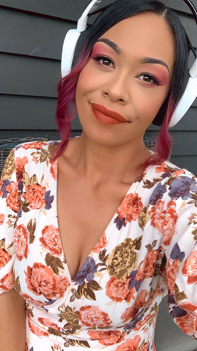 Post cyclone stream, lfggg! 

m.twitch.tv/xoxogossipgrill