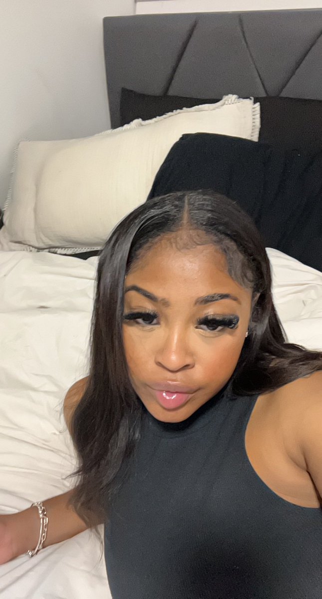 alexisfergxson_'s tweet photo. This boy be in my Dm…. https://t.co/QNd5z8irsY
