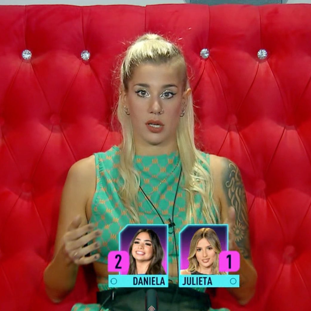 stefanía 🪬 on Twitter "RT GranHermanoA1 SIGUE LAS INTERNAS ¿a quien