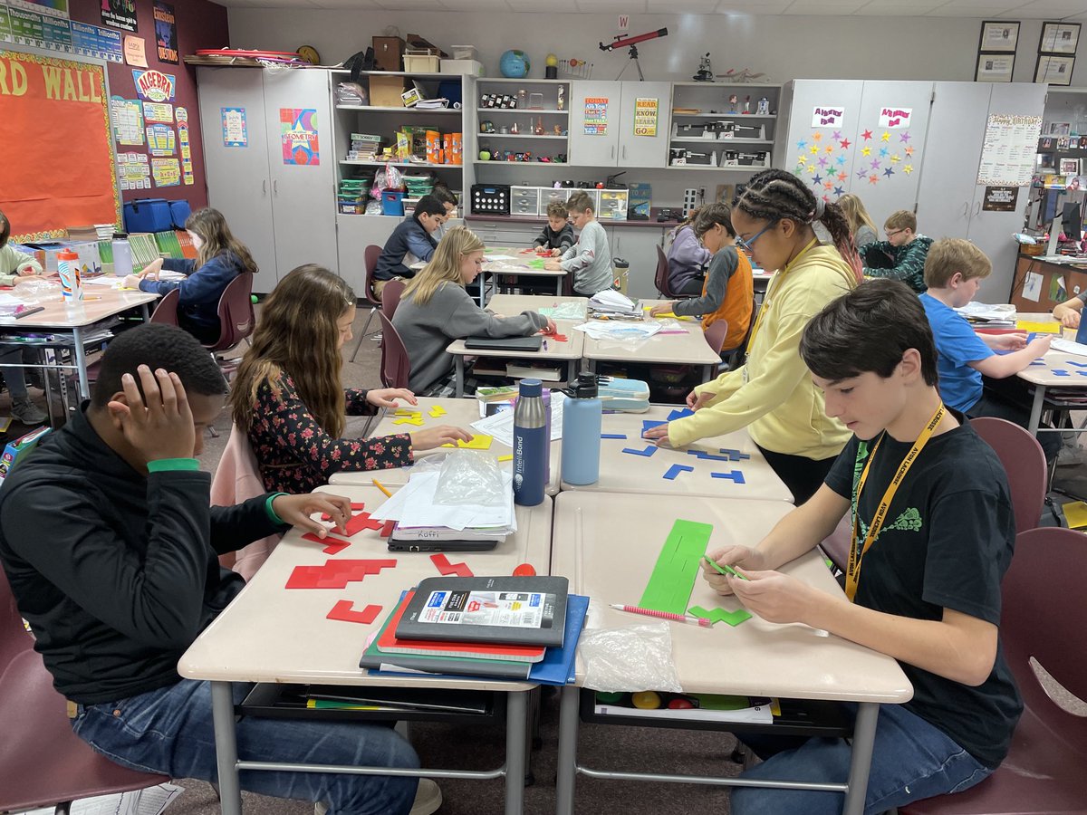 6thGradeSavvy's tweet image. 12 Piece Pentomino Rectangle Challenge #visualmathematics