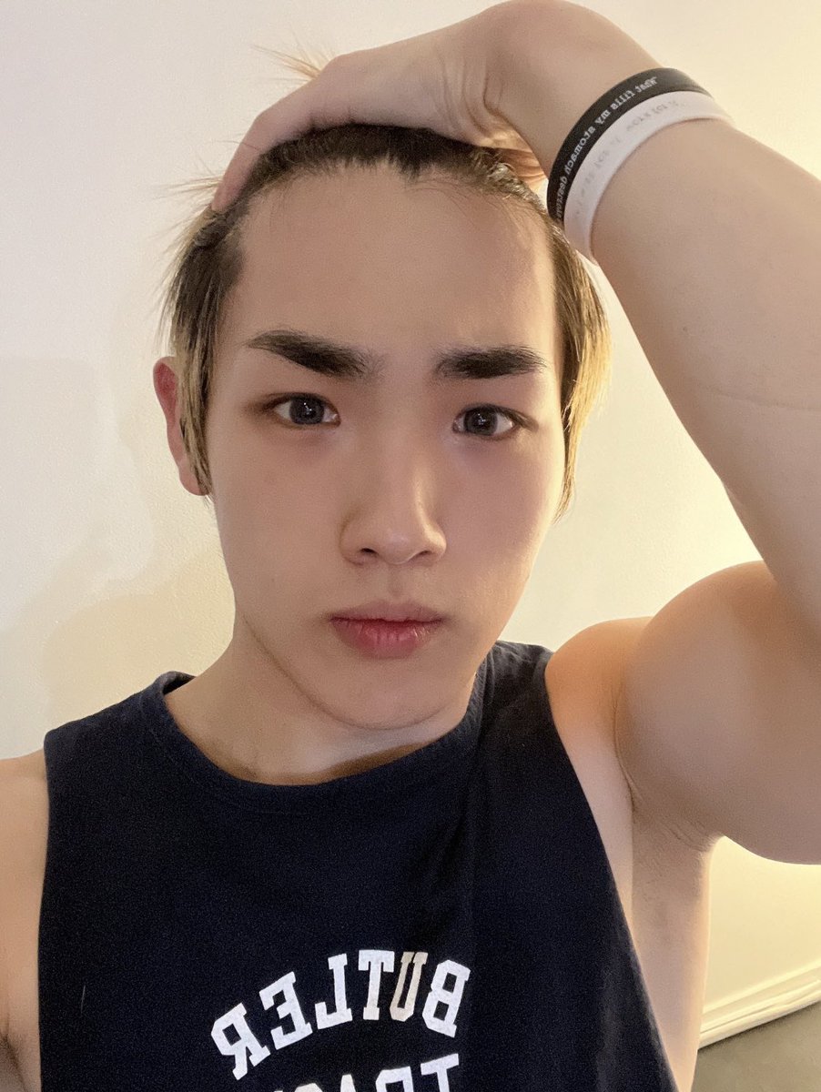 Geon_pics's tweet photo. Yesterday #GEON #SUPERKIND https://t.co/ctNRxj3ris