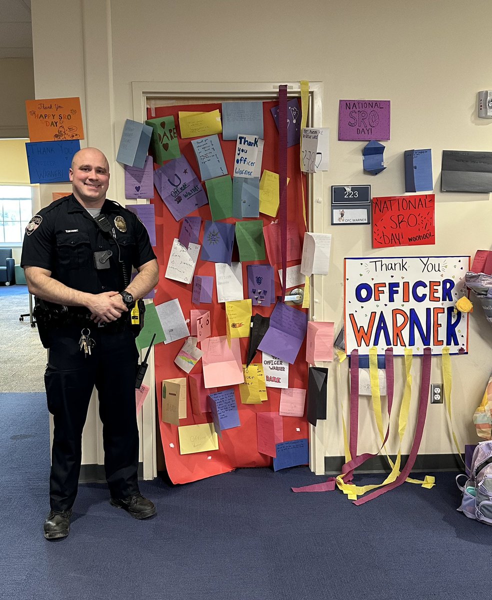 Thank you Officer Warner for all you for for the students at NAIS! #SchoolResourceOfficerAppreciationDay <a href="/napls/">New Albany Schools</a>