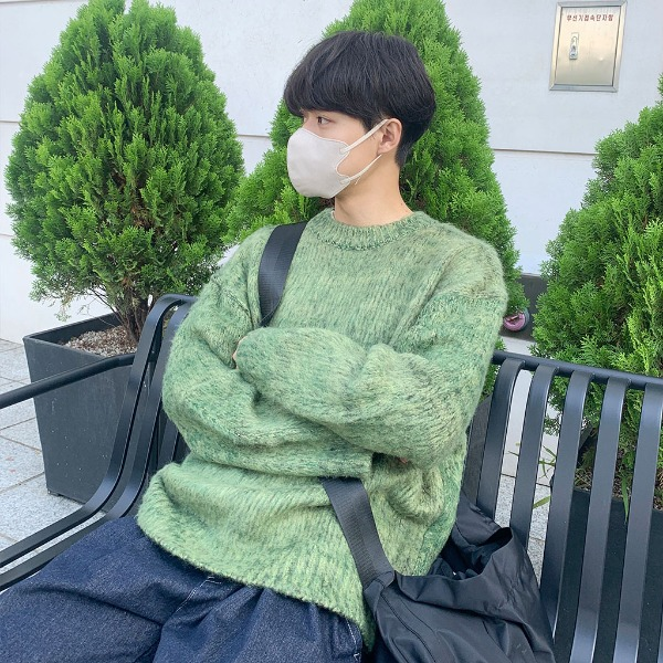 nugu_official's tweet photo. BLUE &amp; GREEN
カラーニットとこの春も明るく🧵🌱 https://t.co/DirmTeqWAr