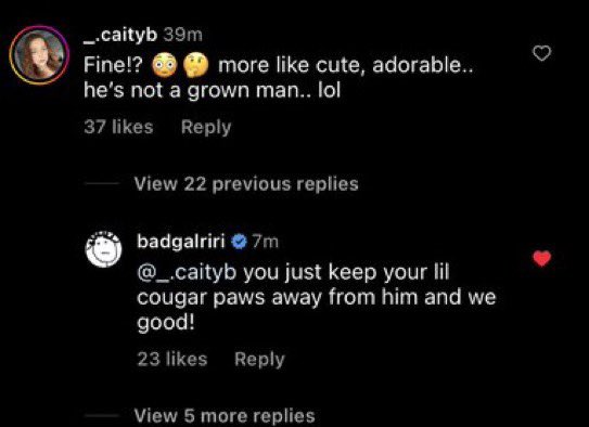 sleezyjamie's tweet photo. oh 2011 rihanna is back.. https://t.co/ywAJcBjiaS