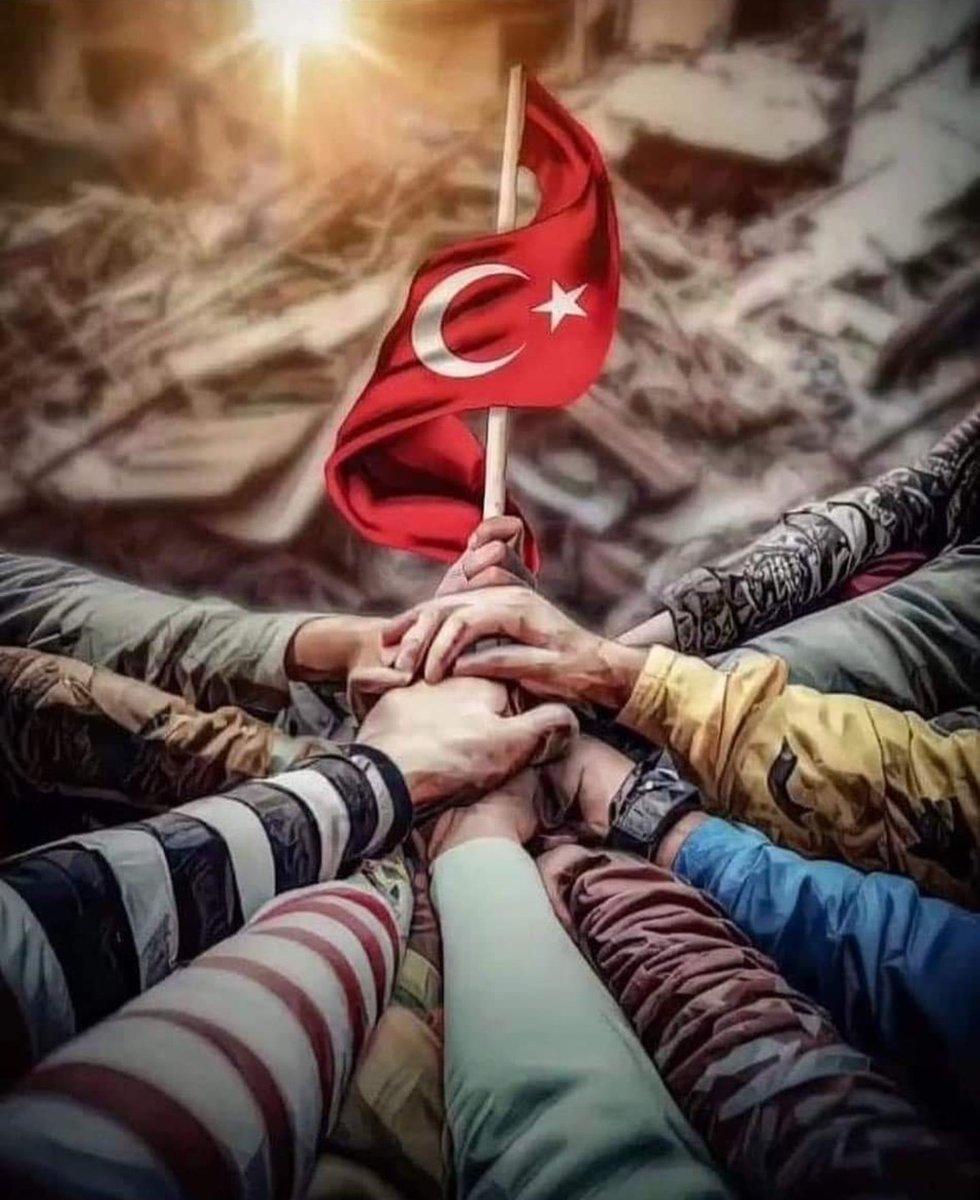 Alicigulsen1's tweet photo. #TurkiyeTekYurek❤🇹🇷❤ #TurkeySyriaEarthquake #TurkeyEarthquake https://t.co/0CihbFS5RJ
