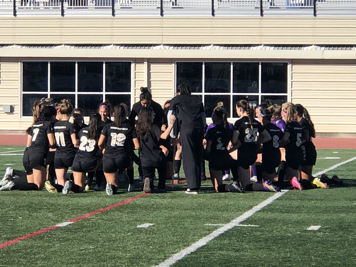 mittywsoccer's tweet photo. Match Day 18- 2nd half goals by Kiki Vostermans, Murphy Walsh, Andrea Di Vittorio, &amp; Shelby Hopwood propelled the Monarchs to a convincing win in front of a great home crowd on Senior Day. Final from Fr. Russi Field… @mittywsoccer 4 @PresPanthers  1 #WeBeforeMe⚽️🦁❤️ https://t.co/lKlSuHlAGR
