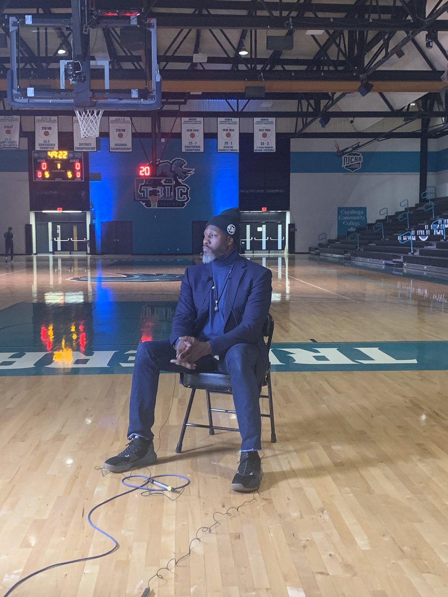 TriCedu's tweet image. Congratulations @FearTheFro on the retirement of your No. 4 jersey. Thank you for showing the world the possibilities that Tri-C can offer.