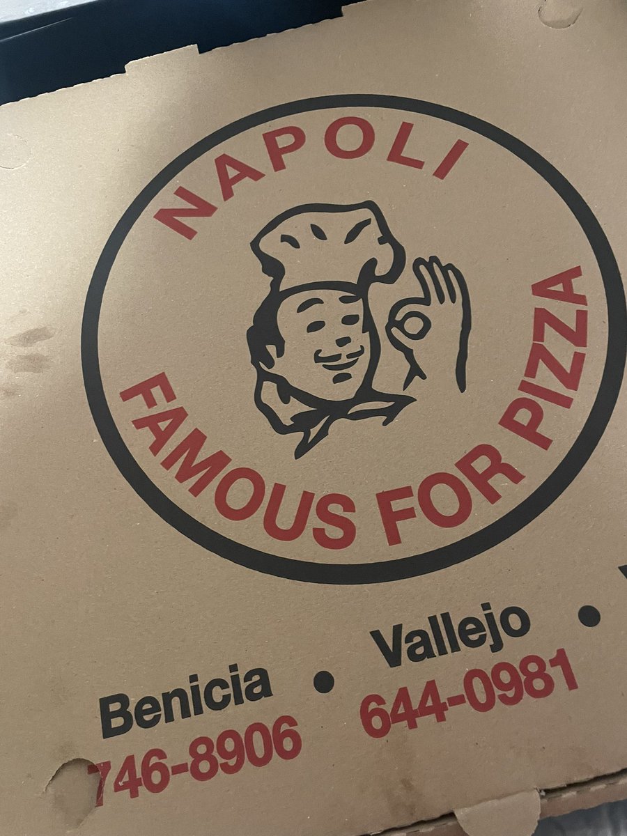 StevenBabbActs's tweet photo. Jas’s mom for the WIN!
her creation, pepperoni, sausage,
ricotta and garlic 👀
had to ass the angry, of course 😈
#Napolis https://t.co/PZubbLUxNV
