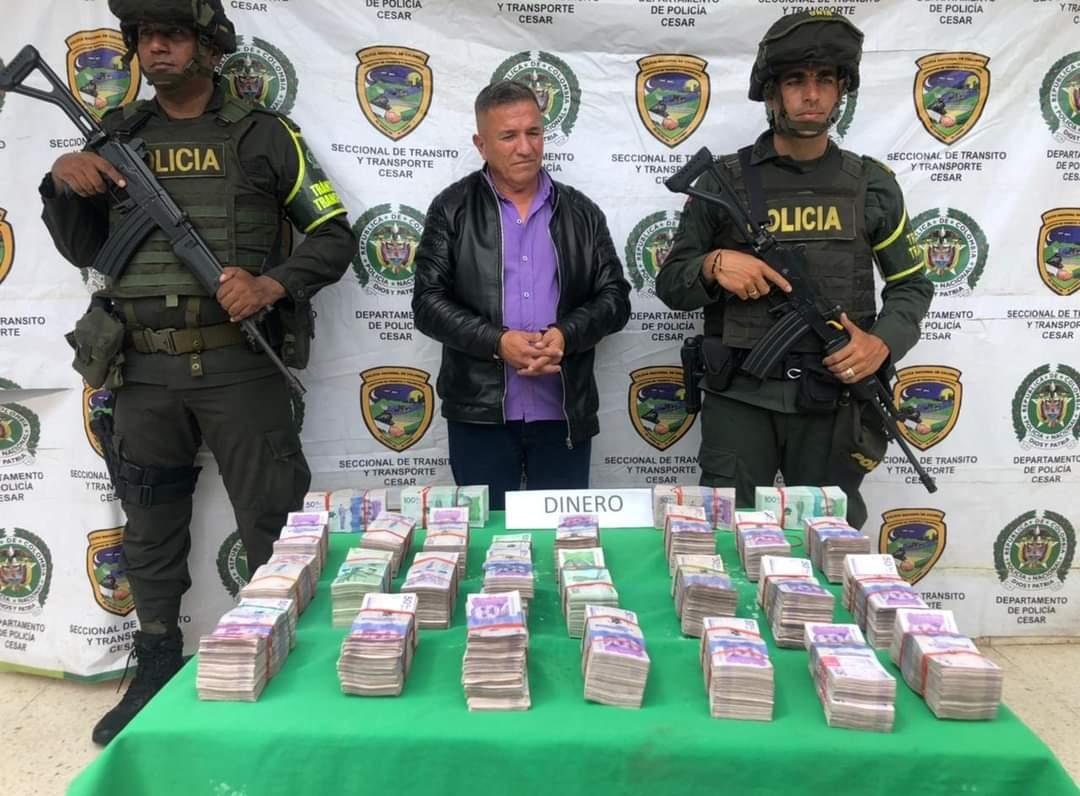 Ningún Petrista le gusta trabajar honradamente: Ninguno.