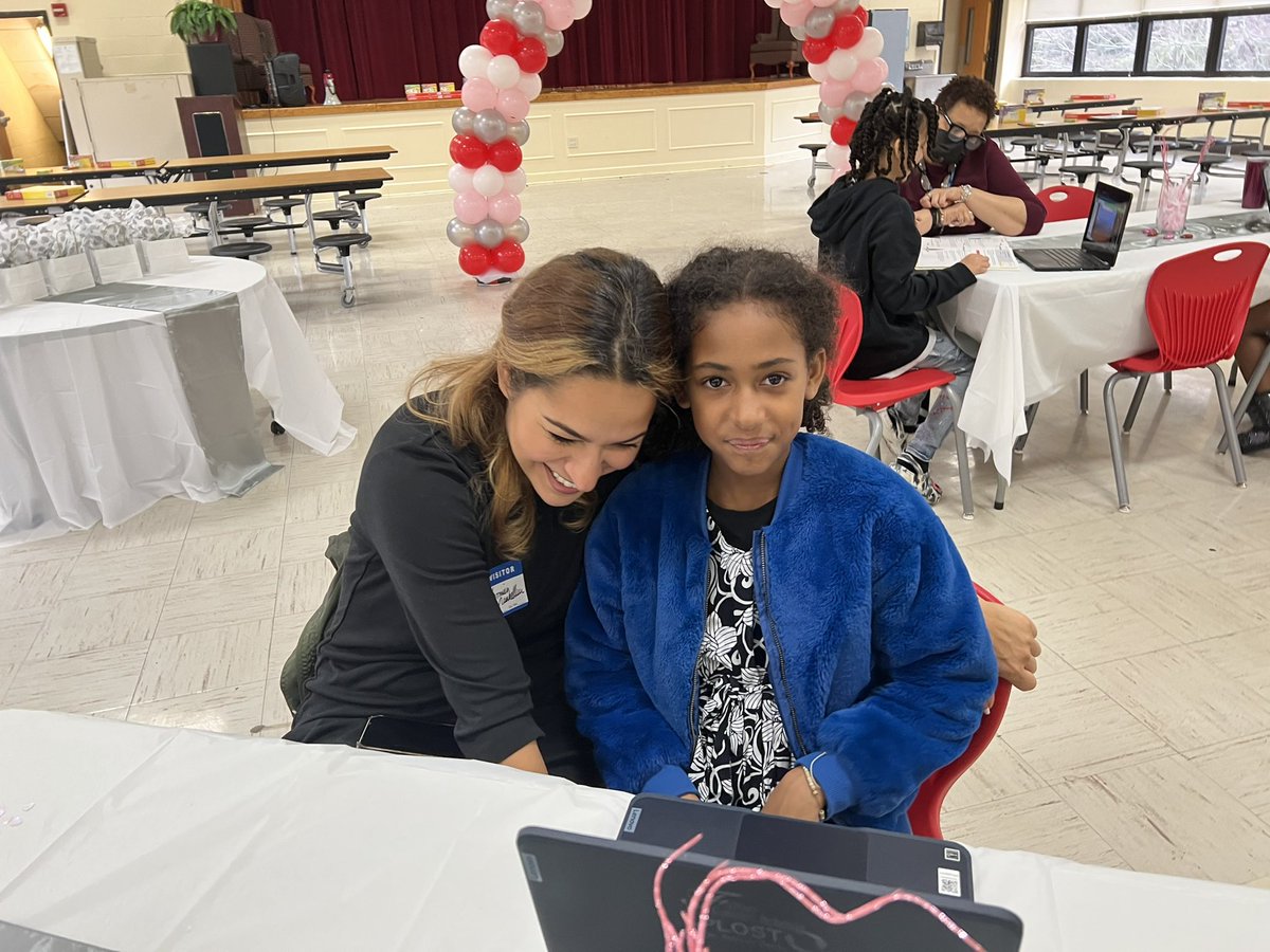 ImLHowell's tweet photo. Today our students went on their first Date with Data!!!! And it’s was an absolute success!! They will grow because the data says so! @PagingDrBates @ic_rock @DrTamaraCandis @teachcarters2 #zone2 @ConleyHillsCubs https://t.co/rY21EgANg8