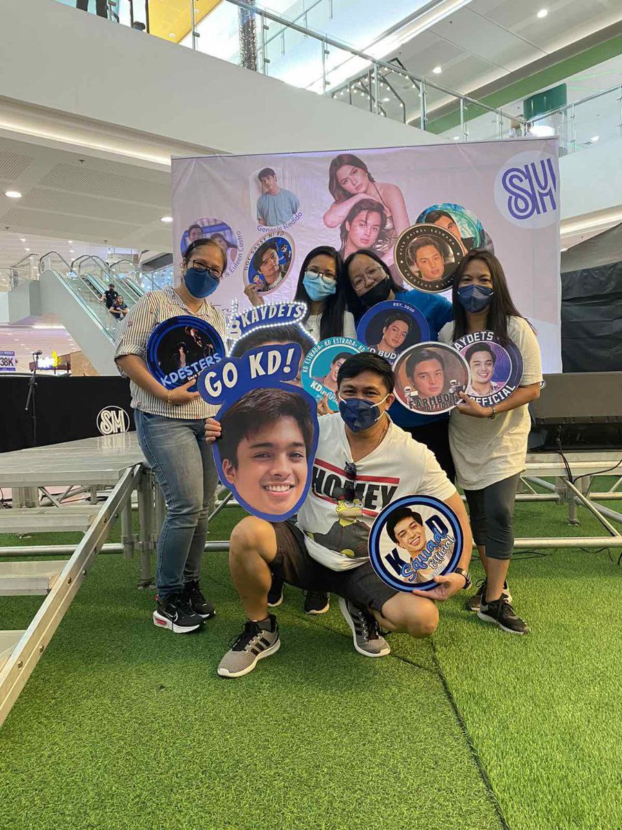 Cuties! Thank you for representing our fandom yesterday, team live! 💙

#KDEstrada | <a href="/kdestrada_/">kyle daiñel estrada</a> 
#KAYDETS
