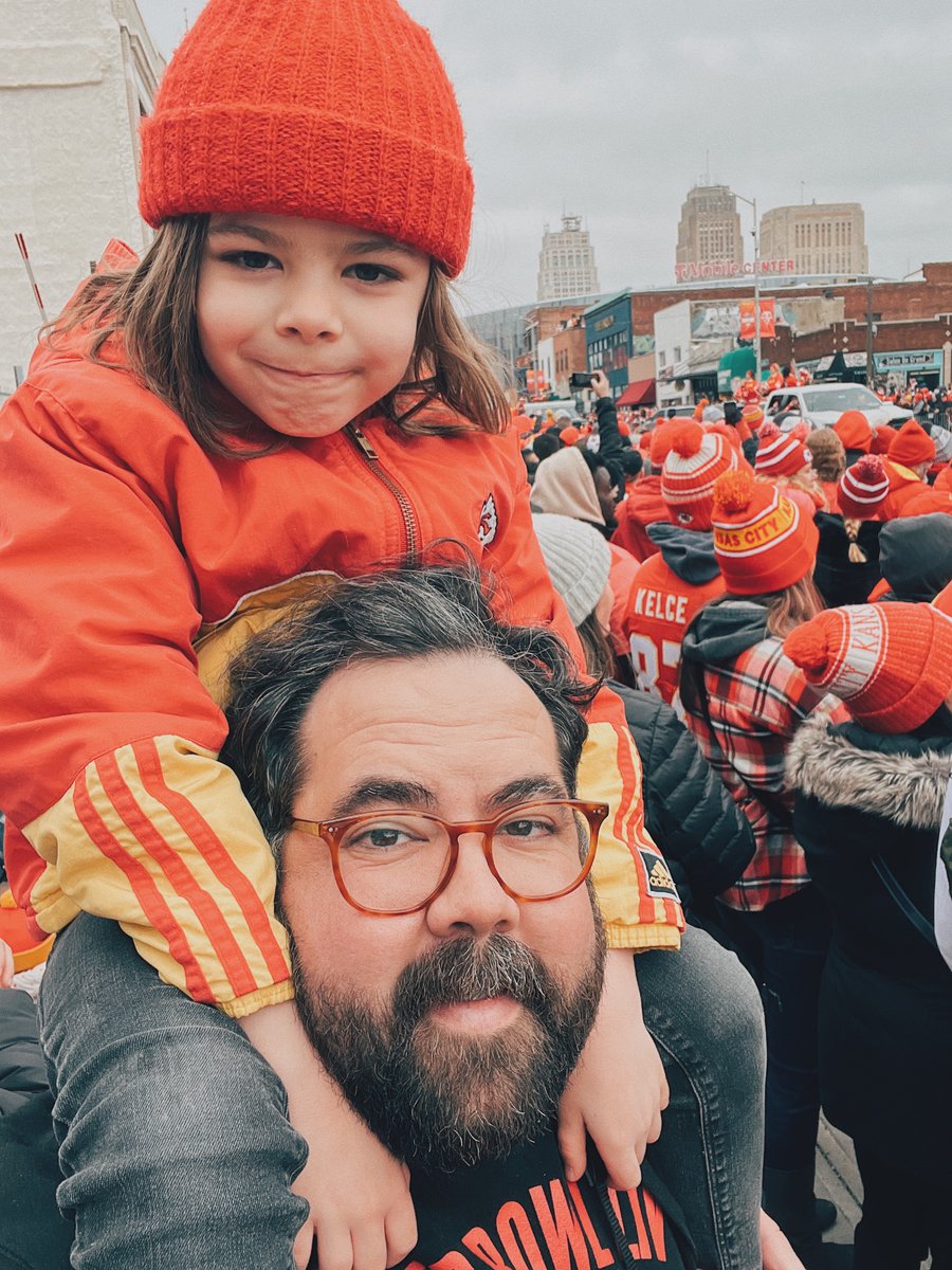 Tyler Bottles tweet media