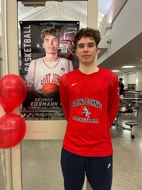 Saint John's HS Basketball tweet media