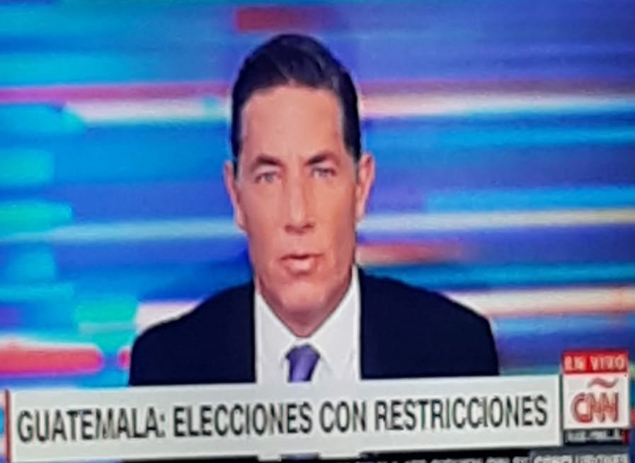 EMelgarejo_gt's tweet photo. #CONCLURODASMLP
@JordanRodas Habla en #CNN sobre la negación del @TSEGuatemala de su participación en la elecciones en #Guatemala  "Ponemos una voz de alarma por el Fraude" dice Rodas a @soyfdelrincon https://t.co/WTJX6AAR2m