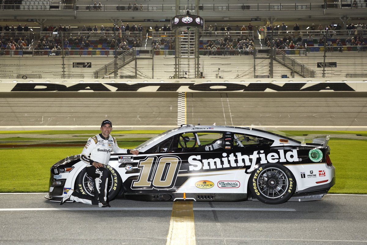 Roush Yates Engines tweet media