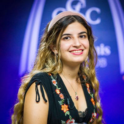 Dorsa Derakhshani (@dorsadchess) on Twitter photo #NewProfilePic #NewProfilePic