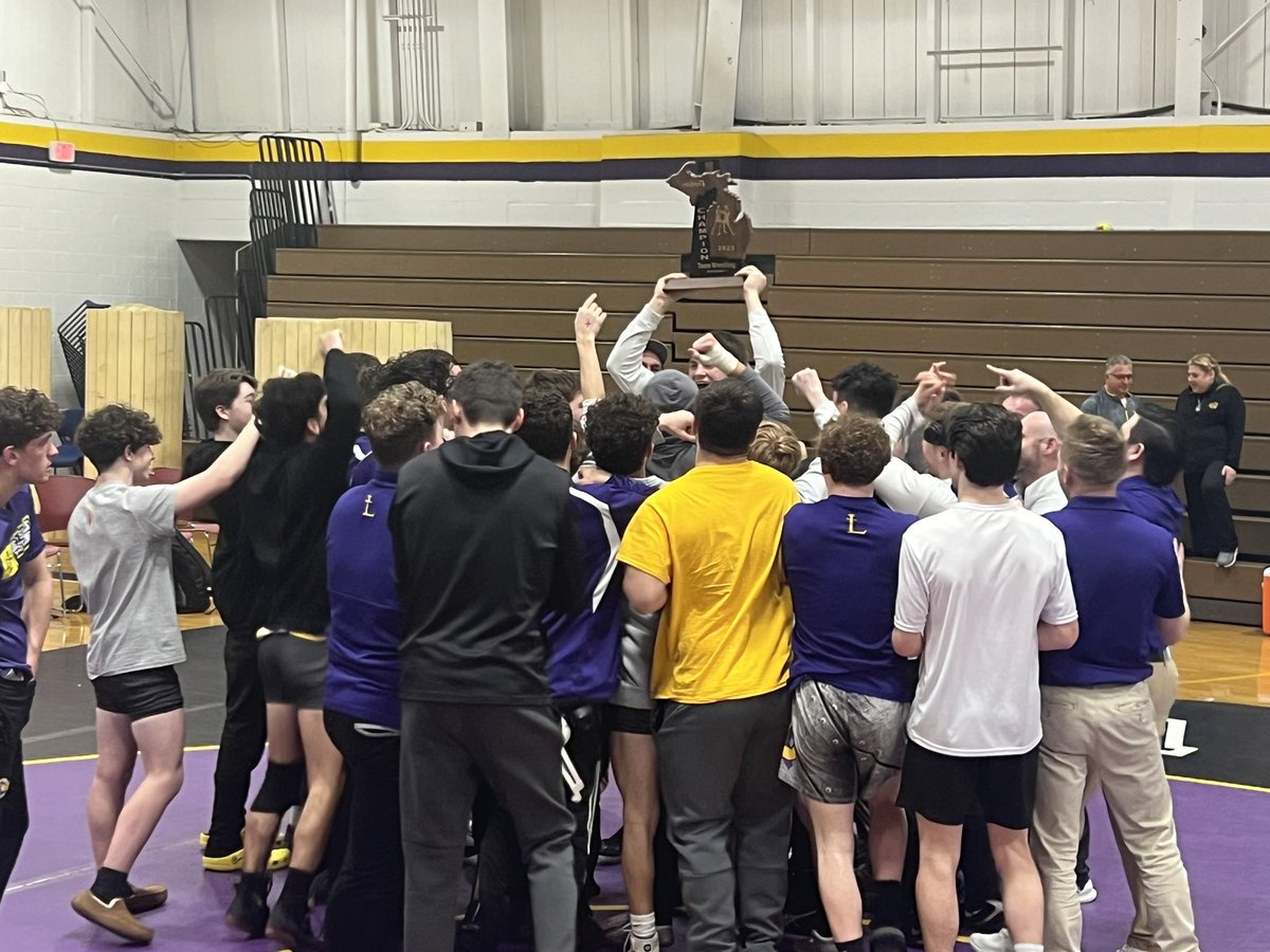coachrohn's tweet photo. Congratulations De La Salle Wrestling 2023 Regional Champions! #PilotPride @DLSPilots @DLSPilotsAlumni https://t.co/84iuZP5oM6