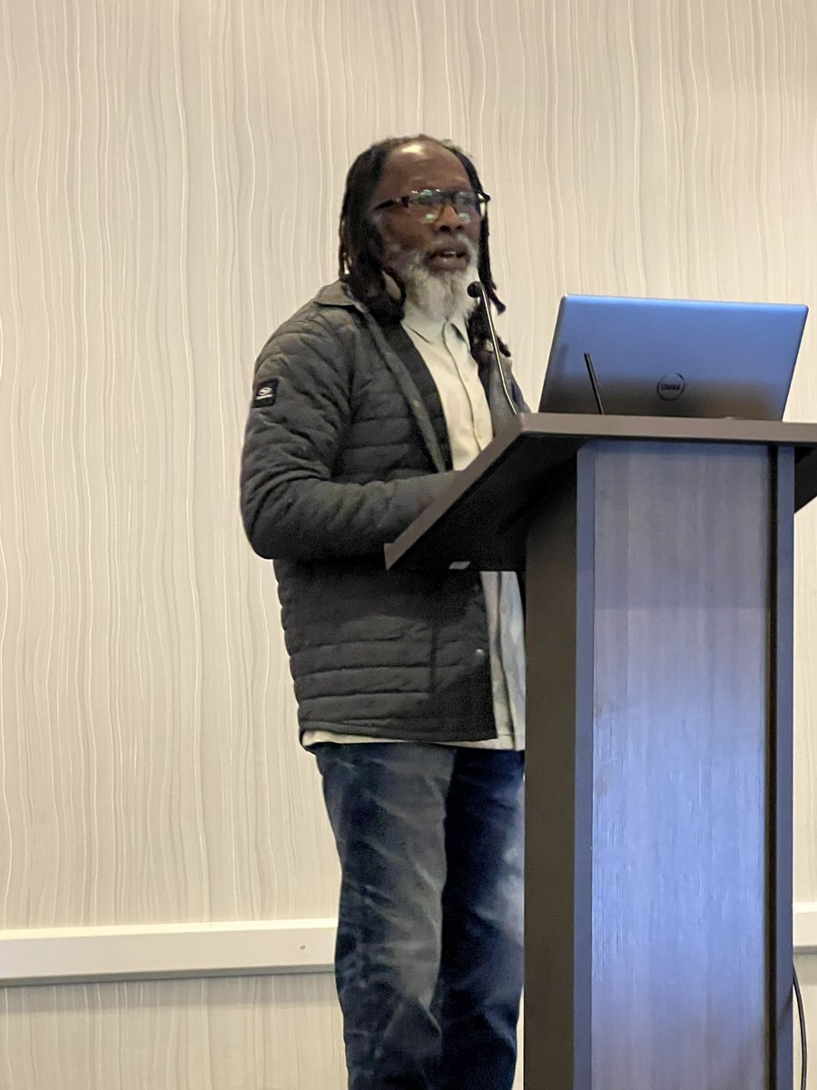 Opportunities are like a two way highway. One person has to offer the opportunity, the other has to accept it. 

#WMSwinter23 keynote speaker Phil Henderson