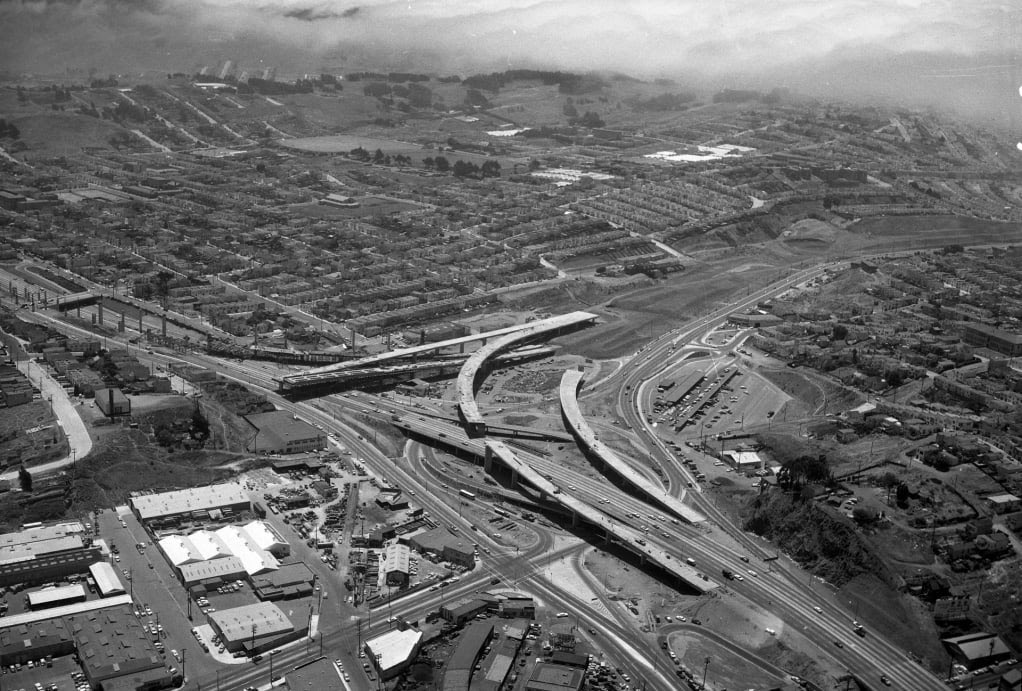 alextwolfe's tweet image. It took 6 million years for the Colorado River to carve the Grand Canyon.

According to the @USDOT it took less than half a century to build 41,000 miles of interstate highways and displace nearly a million people