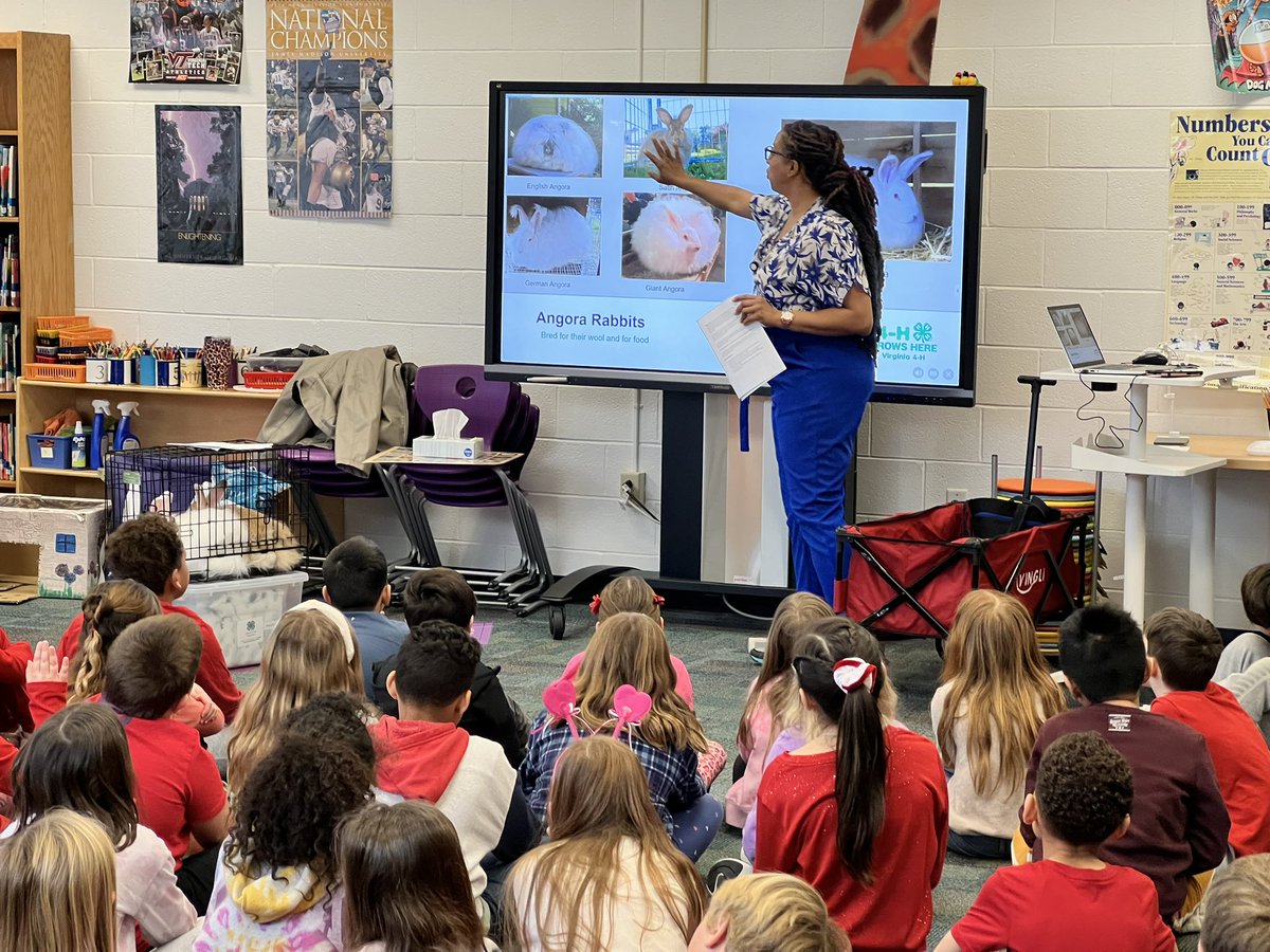 Lauren C. Gibson tweet media