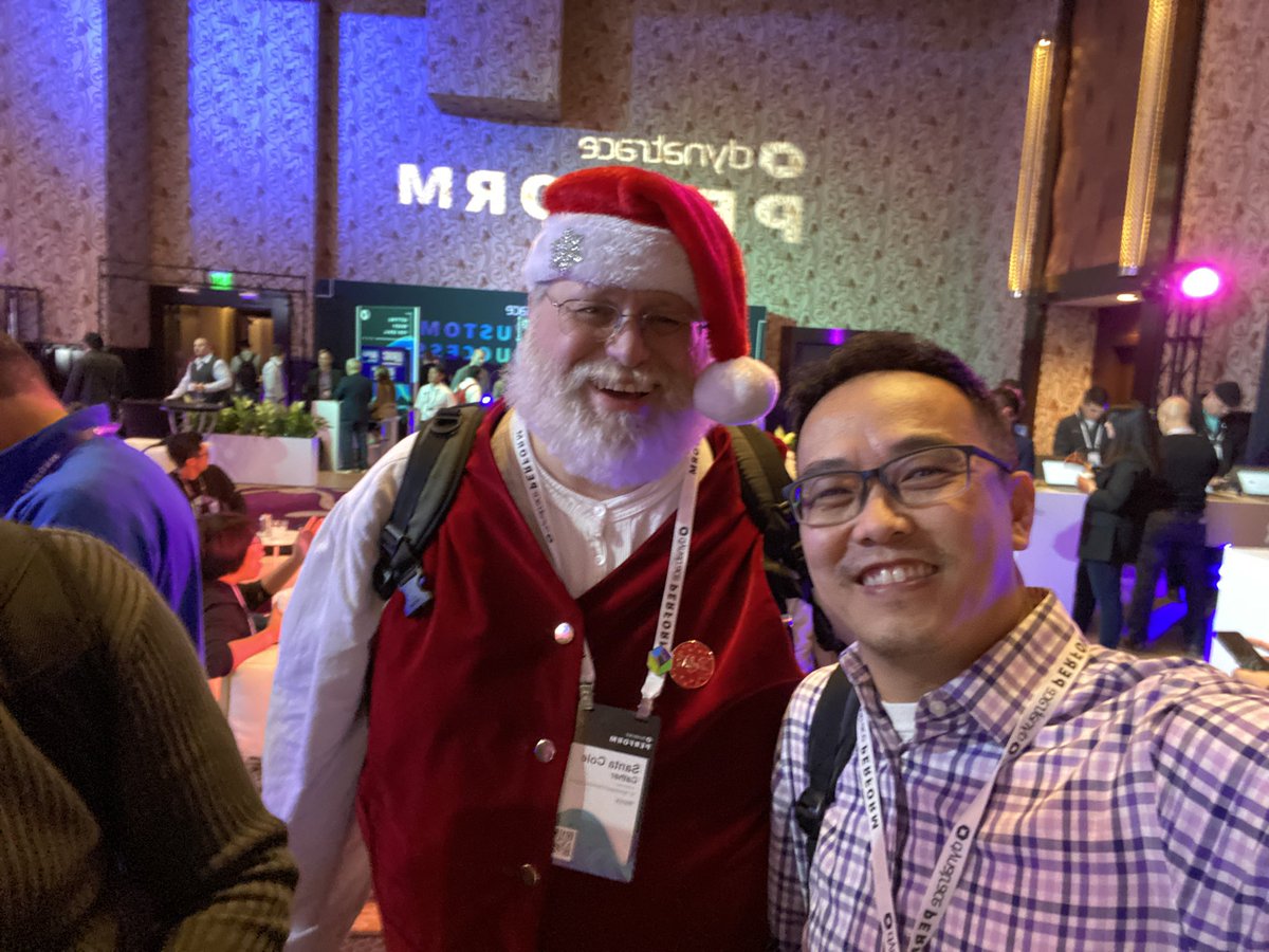 pr_xam69's tweet photo. #Perform2023 I met Santa Claus today 🎅at the #NetworkingReception https://t.co/p3I6aYRr3H