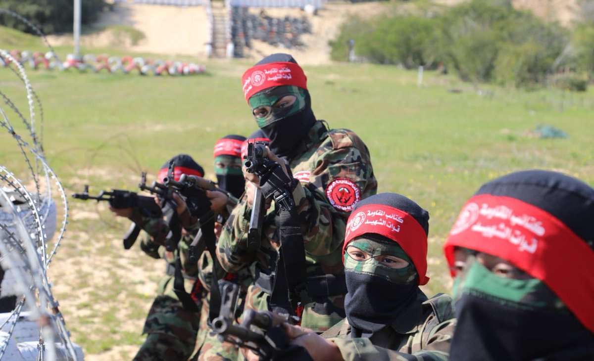 ayshaaa_48's tweet photo. Women of the Palestinian resistance ❤️‍🔥

🇵🇸🇵🇸🇵🇸🇵🇸🇵🇸🇵🇸🇵🇸🇵🇸🇵🇸🇵🇸🇵🇸🇵🇸🇵🇸🇵🇸 https://t.co/H8PbDgXTJu