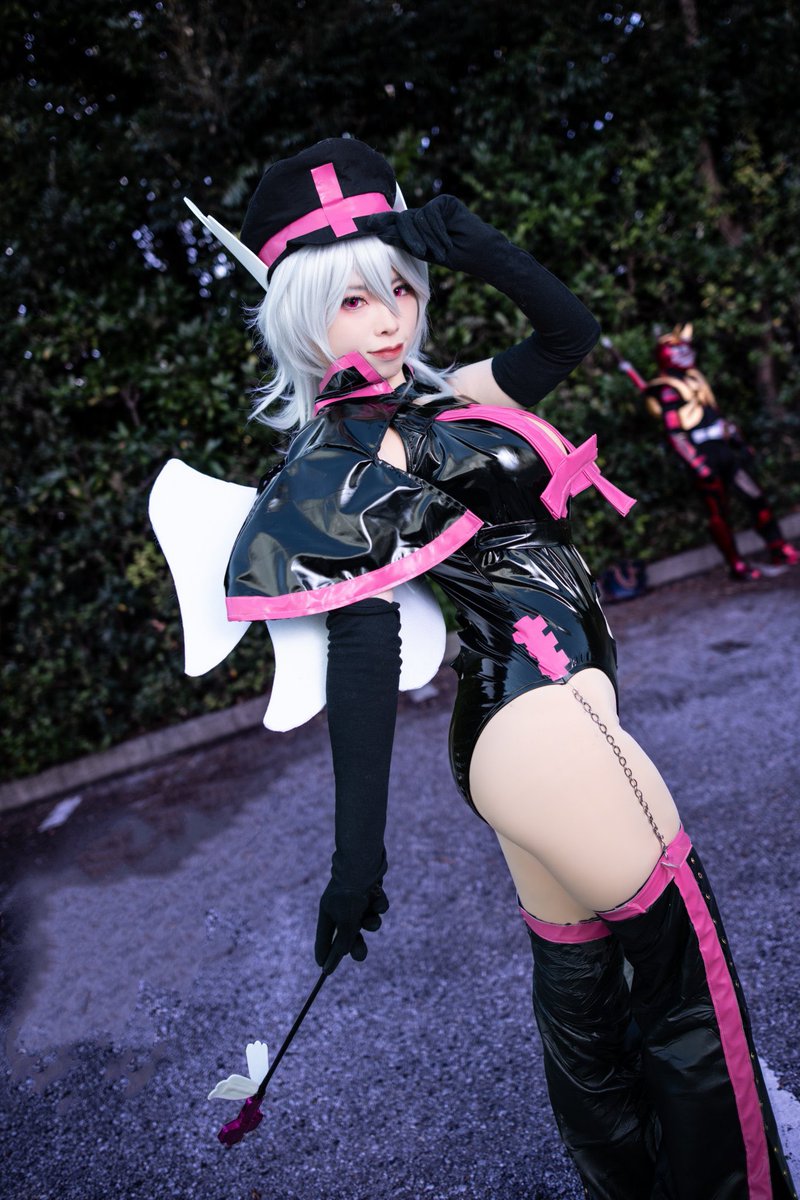 最安値に挑戦! コスプレ 2.5次元の誘惑 2.5次元の誘惑』原作公式