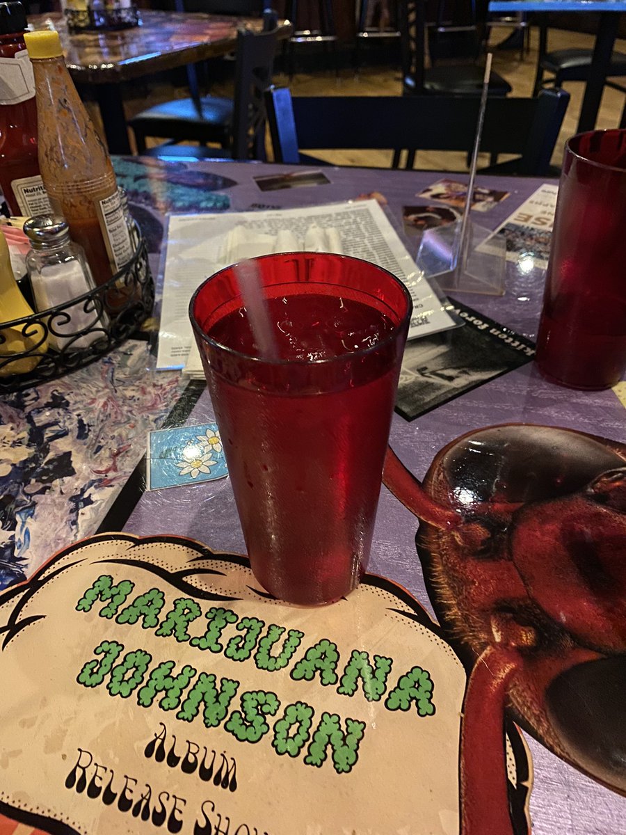 Buffet cup water always taste like tap 🤢