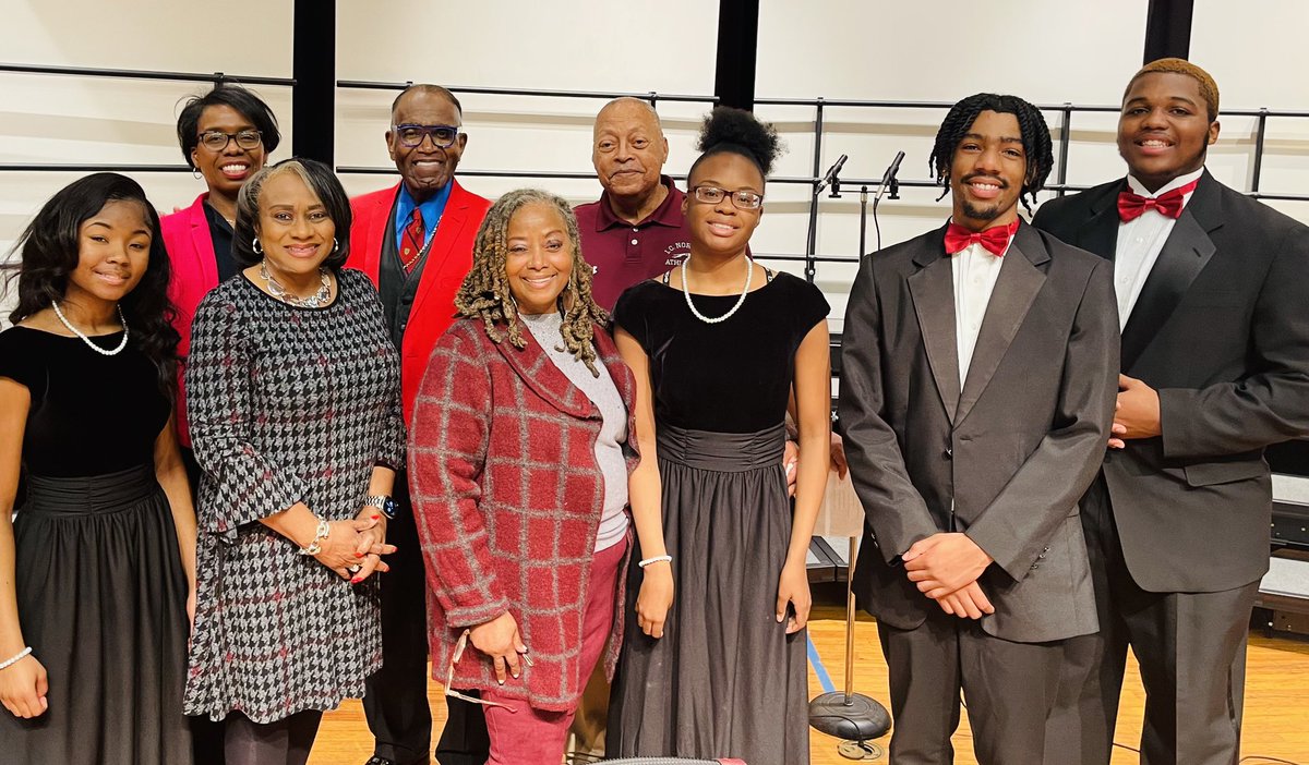 Leah D Stith tweet media