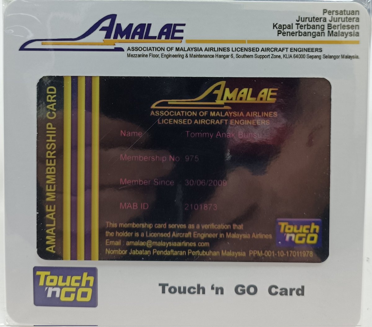 SsmTun's tweet photo. Membership card + Touch N Go 
Lepas ni boleh pakai bayar tol Pan Borneo Highway 😂
#amalae #engineer https://t.co/PdPuTZQaRR