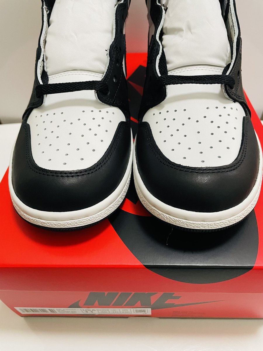 newstep0426's tweet photo. Nike Air Jordan 1 High '85 "Black/White"

#nike
#AirJordan1 
#panda https://t.co/ATWsSijK87
