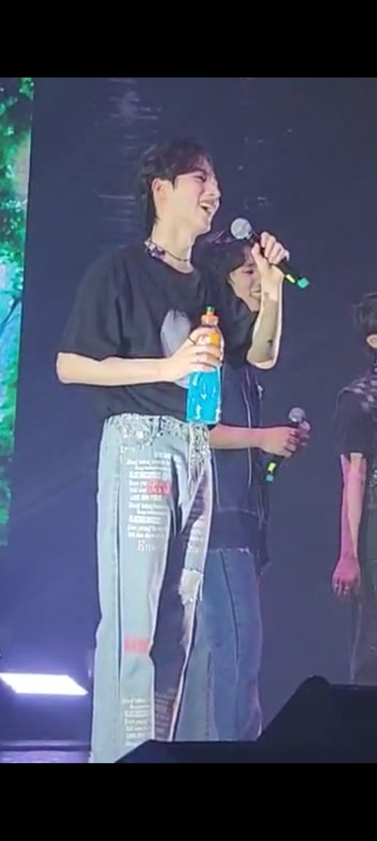 samberryj's tweet photo. TE AMOOOO DESDE EL PRIMER MOMENTO EN QUE TE VIIIIIIII🫶🏻🫶🏻🫶🏻🫶🏻🫶🏻
@official_ONEUS #OneusInChile #ONEUS #XION #REACH_FOR_US https://t.co/OHuEeYoQUa