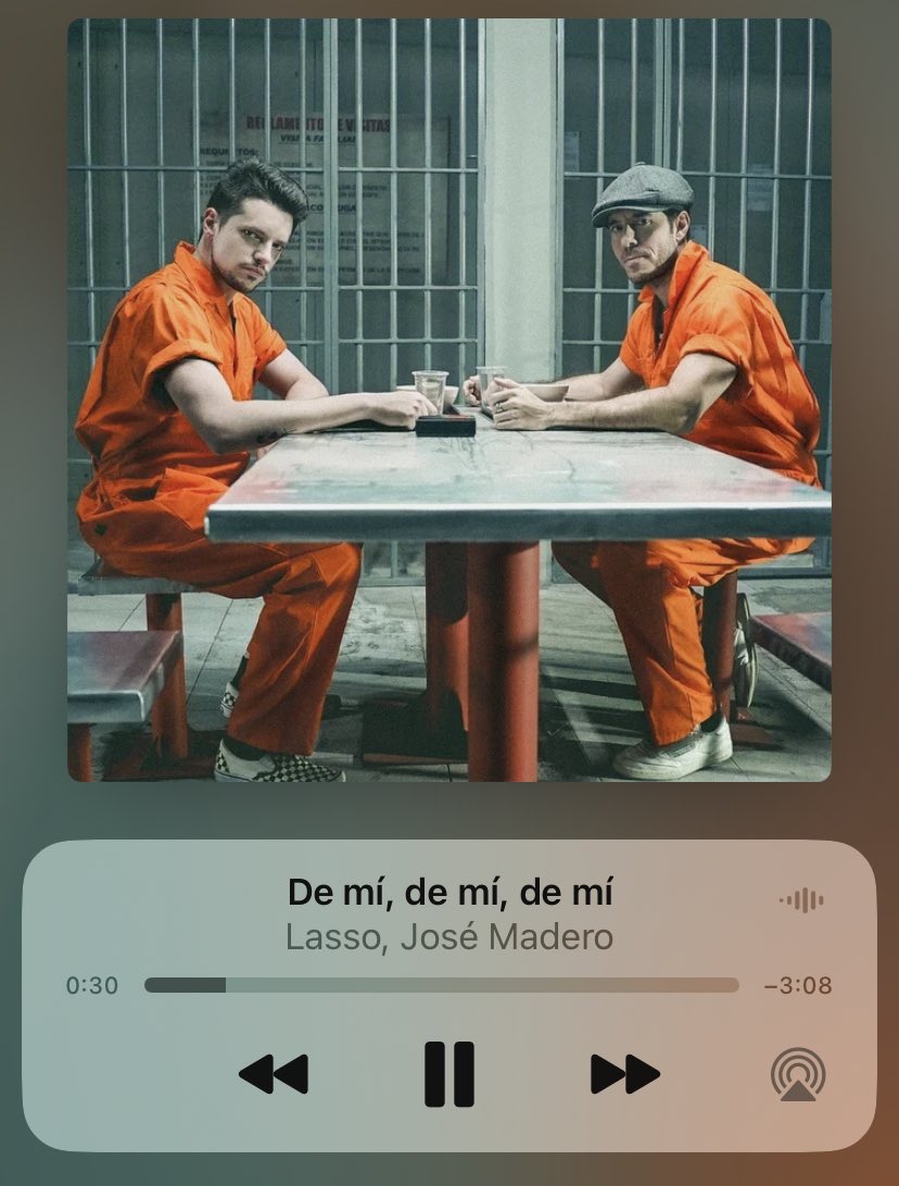 sofiazavoli's tweet photo. Ahora mismo estoy obsesionada con “De mí, de mí, de mí”. Qué canción tan linda 🥺 @LassoMusica #LassoWeek https://t.co/75aVlLZkA9