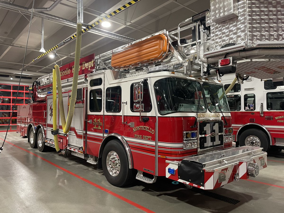 JerryStreichODP's tweet photo. I stopped by the Monticello Fire Department (MN) to talk about recruitment and retention. Thank you to the Wright County Chiefs for allowing me to present. They have a beautiful station and equipment. #firefighter #recruitment #retention #wrightcounty https://t.co/aNZOcfVYgm