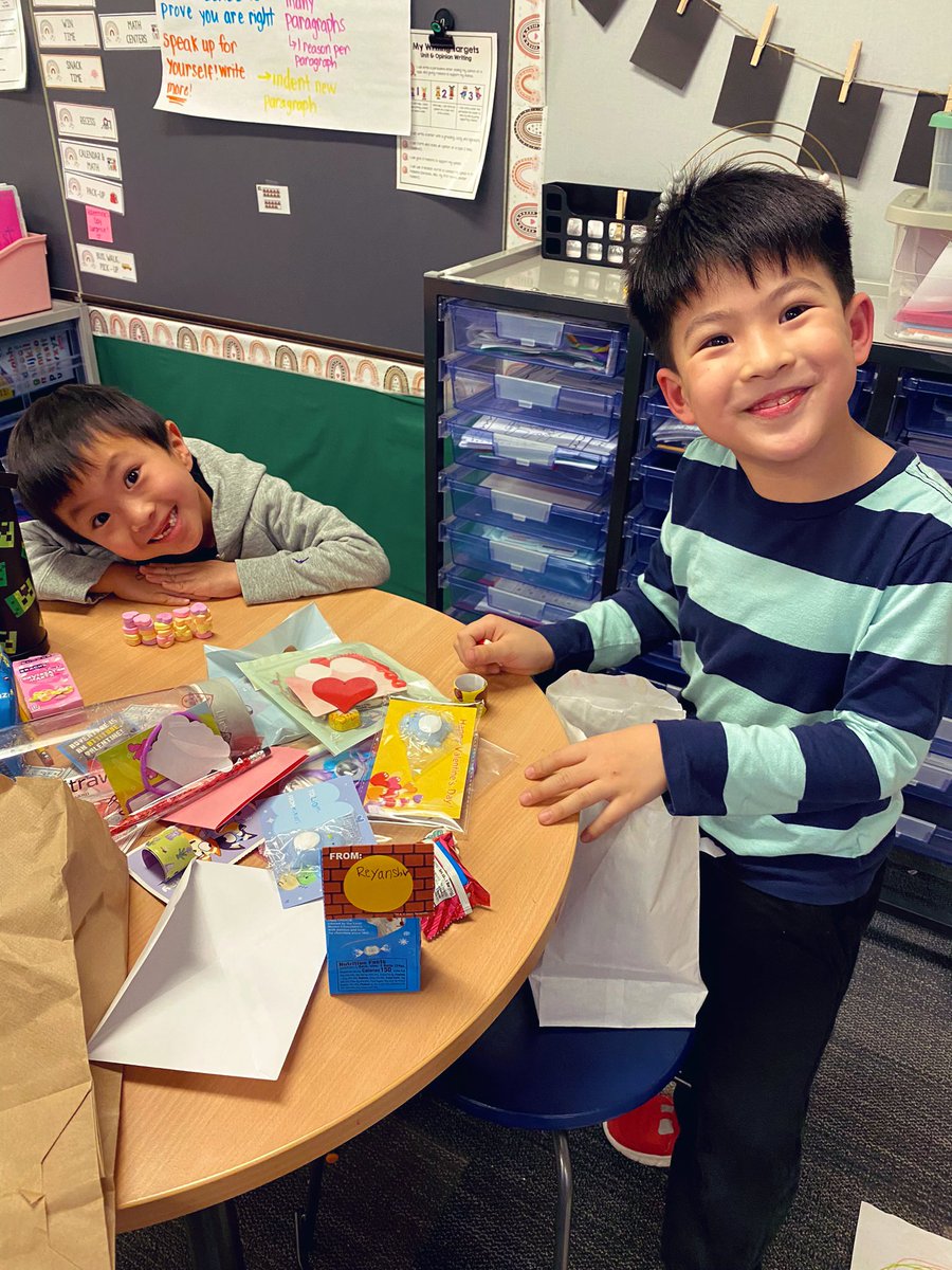 Something I will forever love about teaching 1st grade is the constant excitement over the seemingly smallest things - making shadows, getting to explore a flashlight, candy hearts, valentines…just so much joy 💚 pausing to remember what it’s like to see life through their eyes!