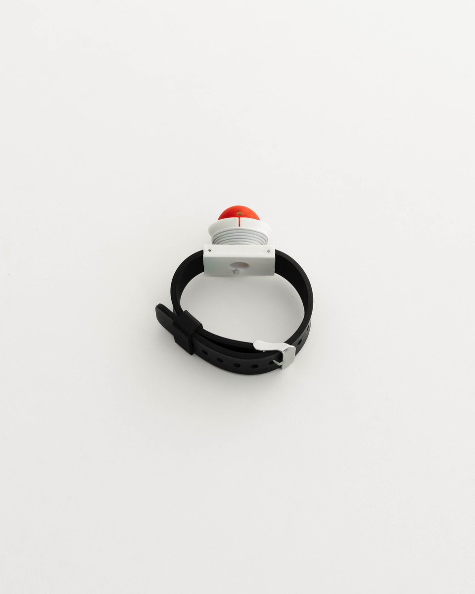 JoshuaSkirtich's tweet photo. Ball Hole Watch https://t.co/1tq4FM8TEU