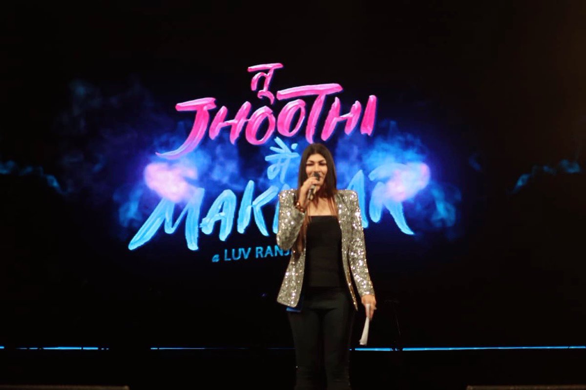 Makkar Night PRITAM X RANBIR
“Tu Jhoothi Main Makkkar” Movie Promotion & Live Concert ❤️‍🔥
@ipritamofficial @RanbirDaily @ranbirrk @RanbirKUniverse 

#RanbirKapoor #pritam #TuJhoothiMainMakkar #moviepromotion #ushmatyagi #anchor #music #dance #actor #singer #bollywoodactress #love