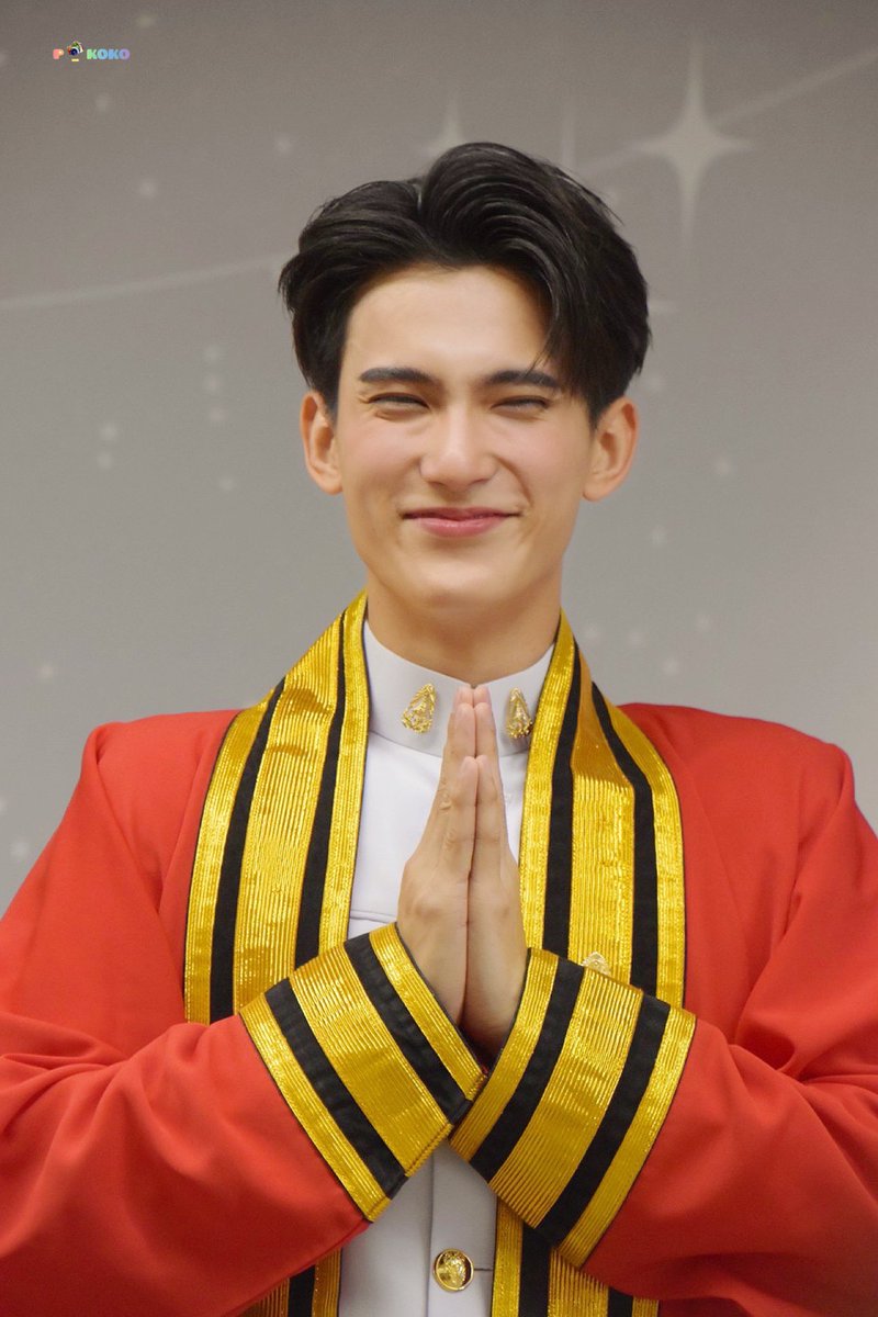 P_KOKO1995's tweet photo. ตอนอยู่งานรัวชัตเตอร์ไม่ยั้ง ! 🤨📸
โม้เม้นนี้ดี ท่านี้ก็ได้ แต่พอกลับบ้าน = ดองรูป 
ก็งงตัวเองอยู่เหมือนกัน 😂 
@firstfh5  เอาไว้ลงเวลาคิดถึงไงค้าบ ❤️

#ด้อมจิ๋ว
#รักแรกของเฟริสท์ 
#First_Chalongrat 
#FirstfhGraduationDay https://t.co/d0K6OwMdny