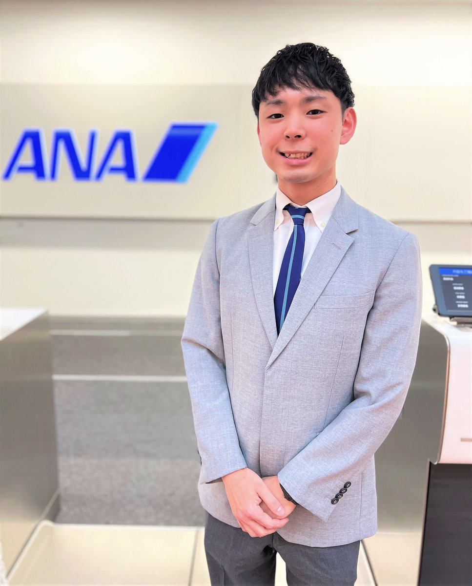 スーパーフライヤー持ちだけど、こんな引きつった顔しか掲載する写真はなかったのですか？ 