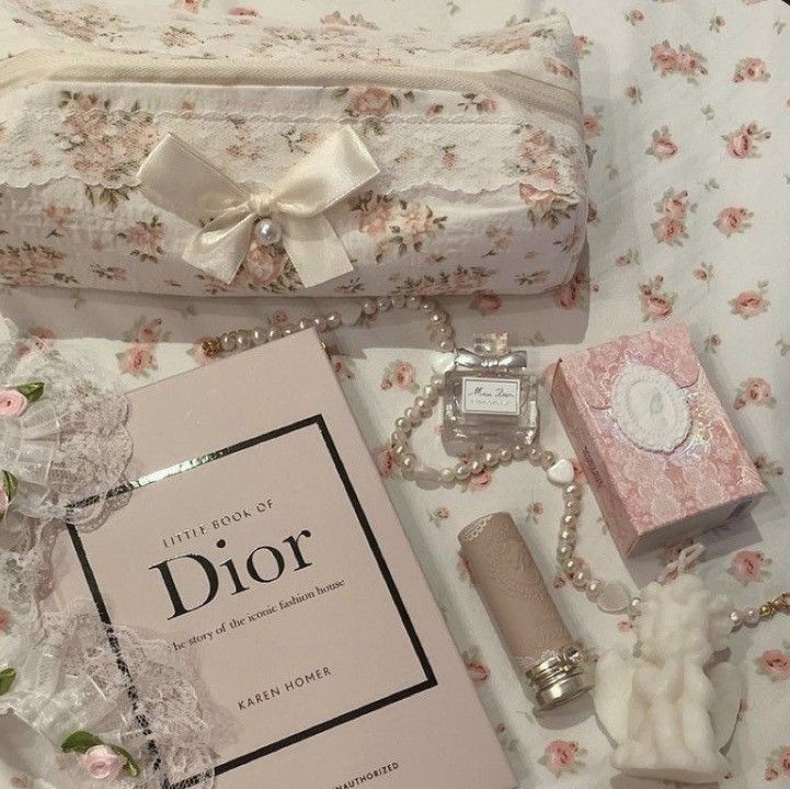 coquette stuff on shopee

— a thread