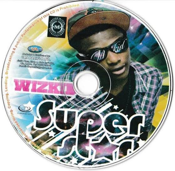 TheUpperEnt's tweet photo. WAKE UP BRO IT’S 2011 !!! https://t.co/0QzWw4W3Bu